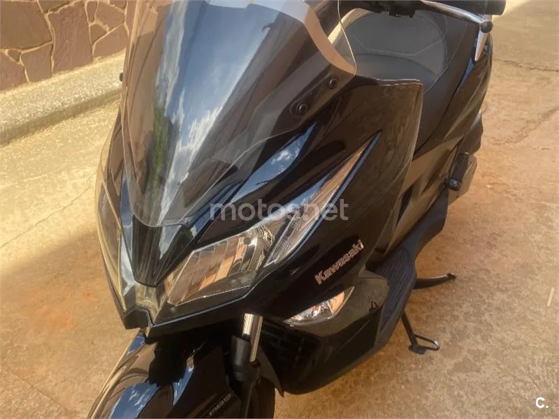 Kawasaki J300 2000 € 2013 Teruel - 2