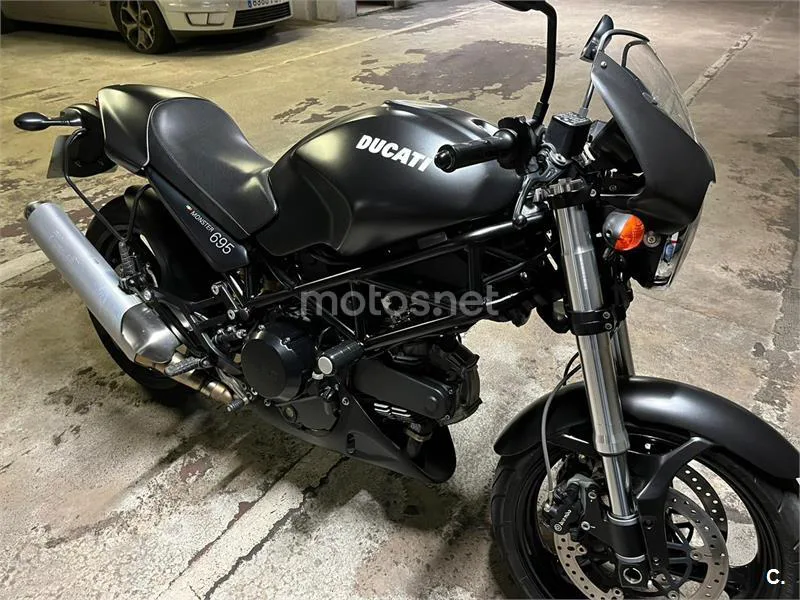 Ducati Monster 695 - Vista 5