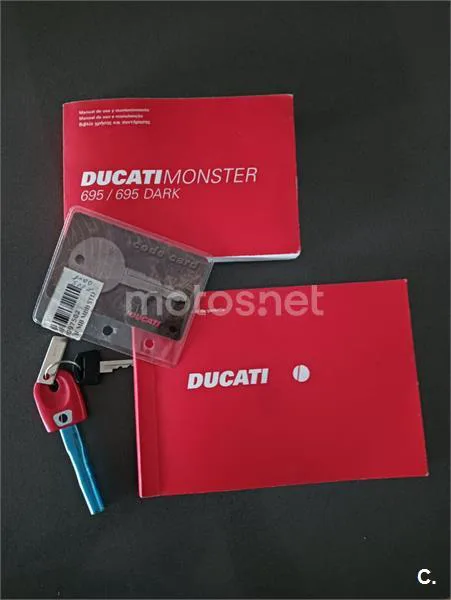 Ducati Monster 695 - Vista 6