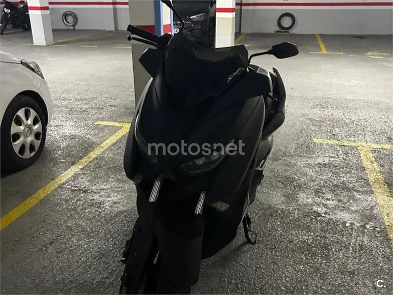 Yamaha XMAX 125 - Vista 3