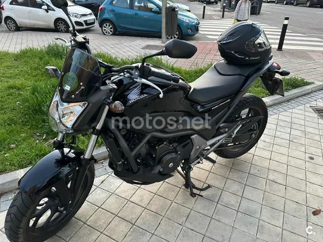 Honda NC750S - Vista 3