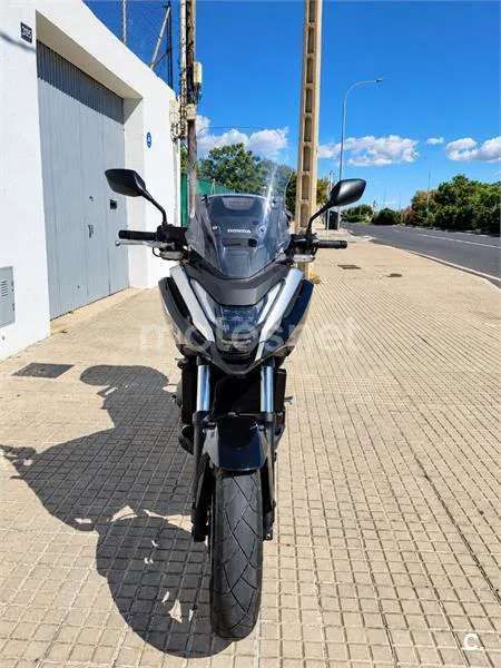 Honda NC750X - Vista 3