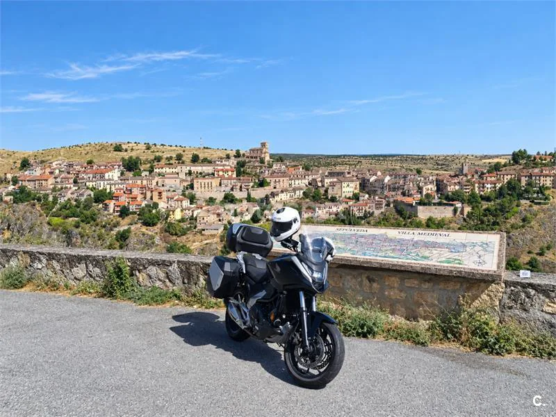 Honda NC750X - Vista 6