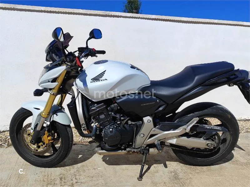 Honda CB600F Hornet - Vista 3