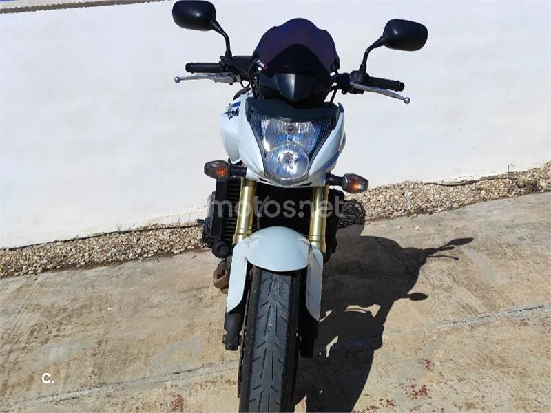 Honda CB600F Hornet - Vista 4