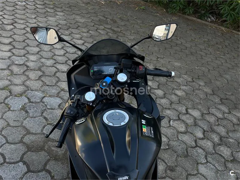 Yamaha YZF-R125 - Vista 3