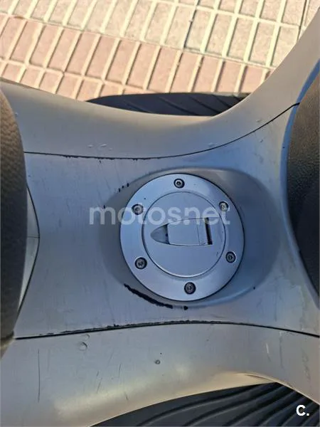 Piaggio Beverly Sport Touring 350 - Vista 7