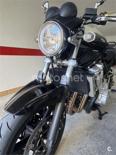 Suzuki Bandit 650 - Vista 10