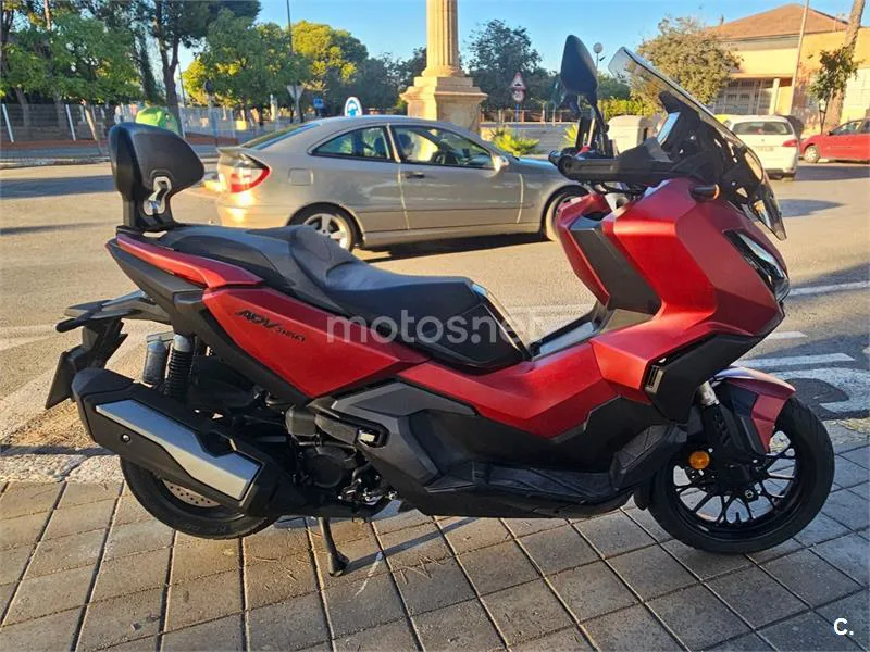 Honda ADV350 - Vista 3