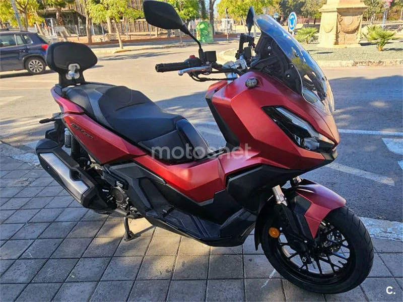 Honda ADV350 - Vista 8