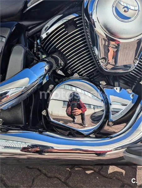 Kawasaki VN900 Classic - Vista 3