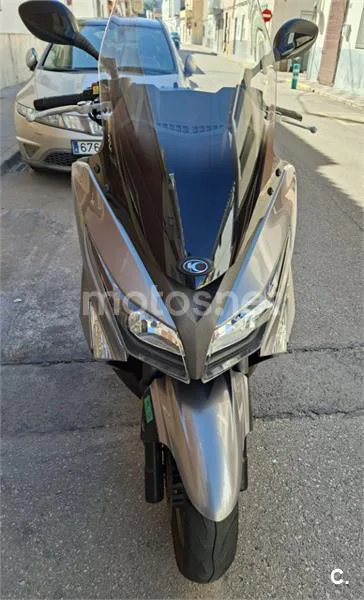 Kymco Grand Dink 300 - Vista 7