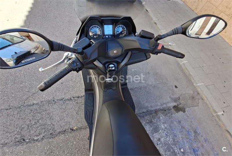 Kymco Grand Dink 300 - Vista 9
