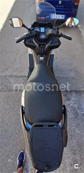 Kymco Grand Dink 300 - Vista 10