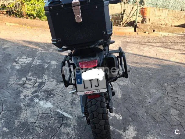 Triumph Tiger 900 - Vista 4