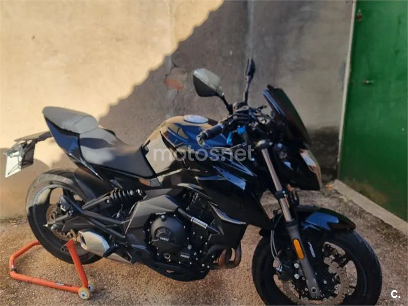 CFMOTO 650NK 3500 € 2024 Badajoz - 1