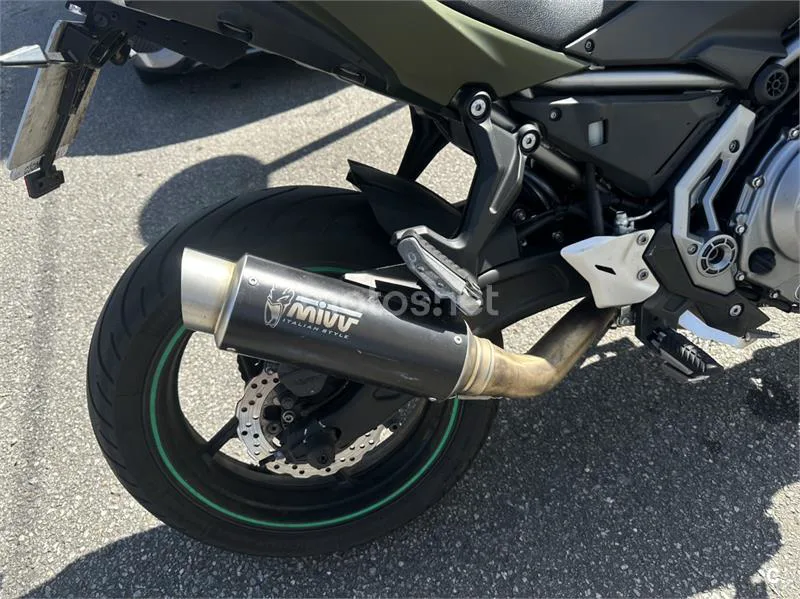 Kawasaki Z650 - Vista 4