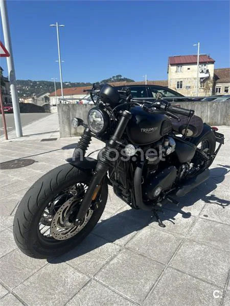 Triumph Bonneville Bobber - Vista 5