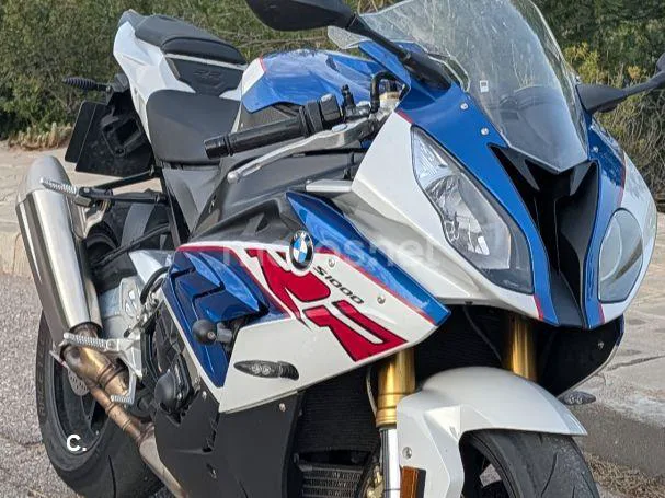 BMW S 1000 RR - Vista 13