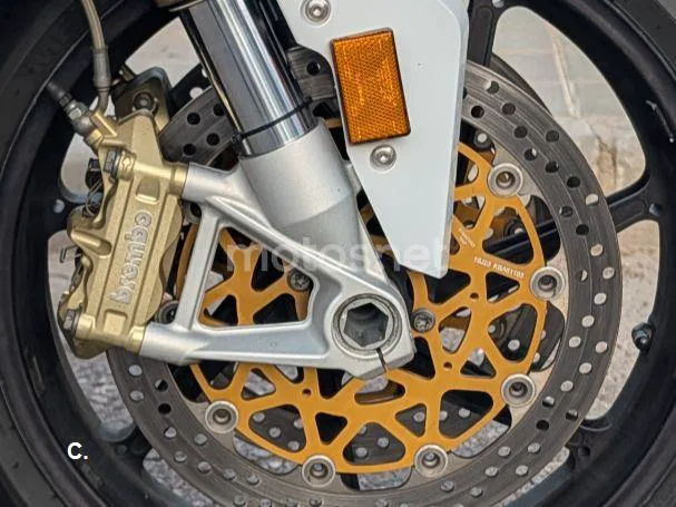 BMW S 1000 RR - Vista 17