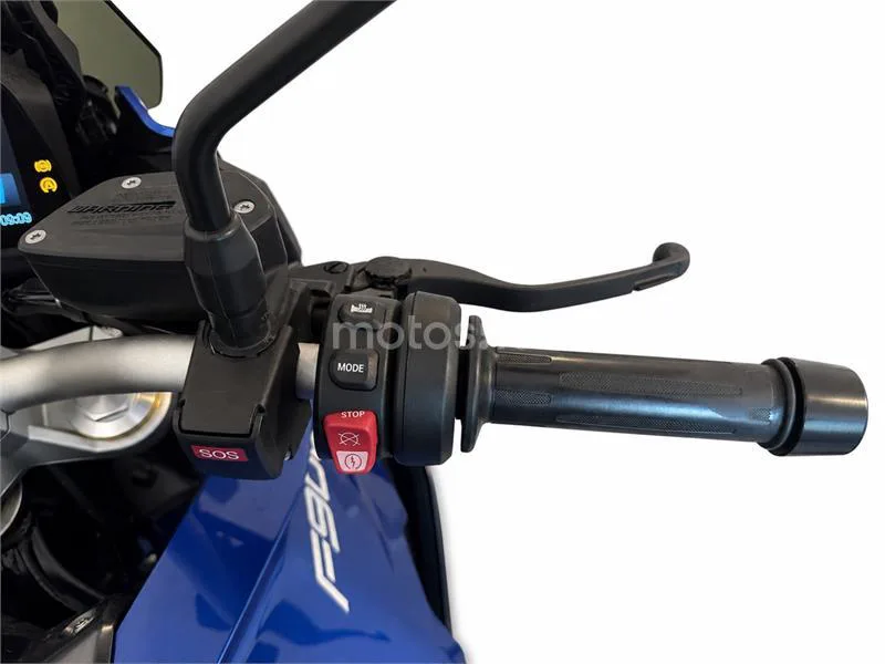 BMW F 900 XR - Vista 9