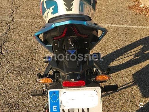 Voge 125R - Vista 12