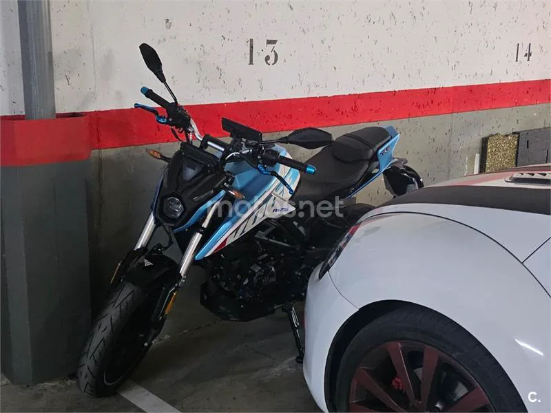 Voge 125R - Vista 15