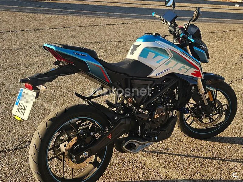 Voge 125R - Vista 3