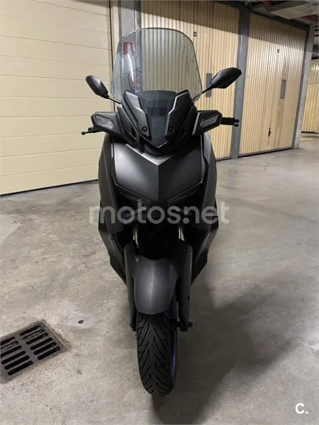 Yamaha XMAX 125 - Vista 4