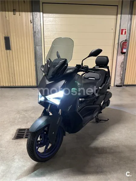 Yamaha XMAX 125 - Vista 5