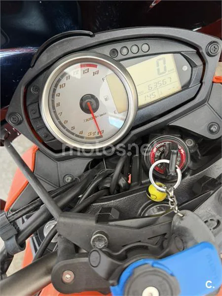Kawasaki Z750 - Vista 5