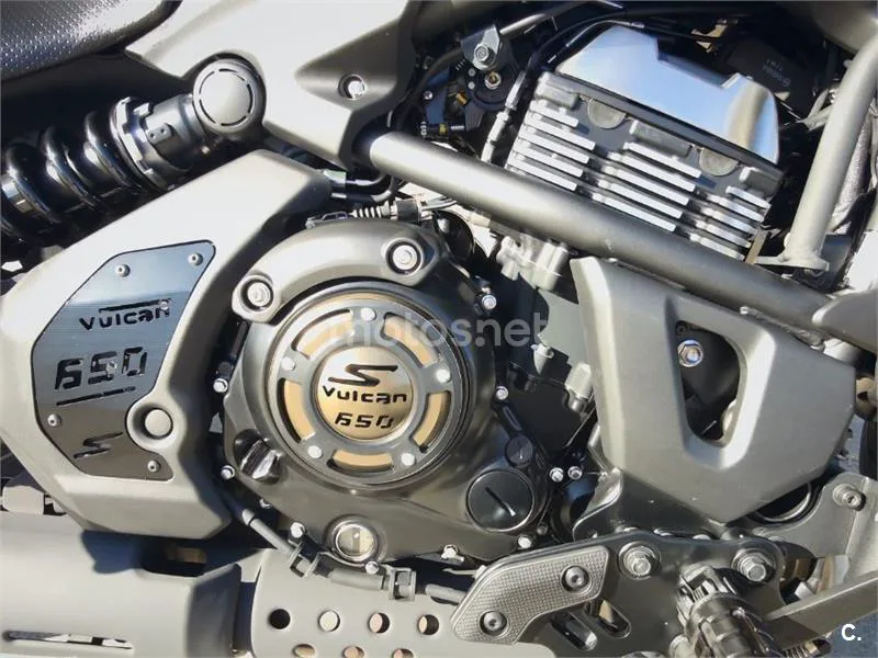 Kawasaki Vulcan S - Vista 7