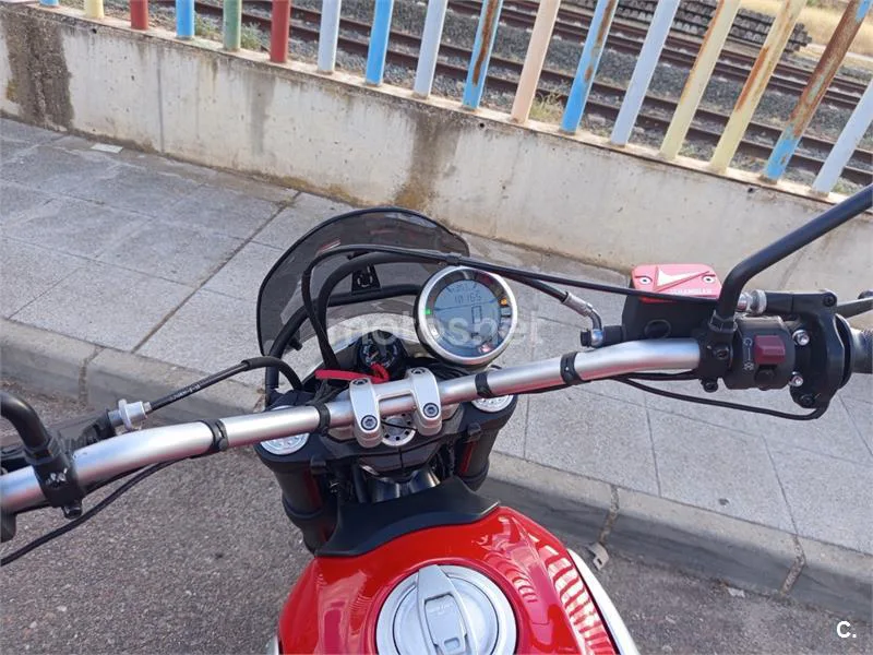 Ducati Scrambler - Vista 5