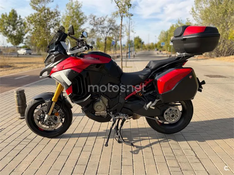 Ducati Multistrada V4 - Vista 3