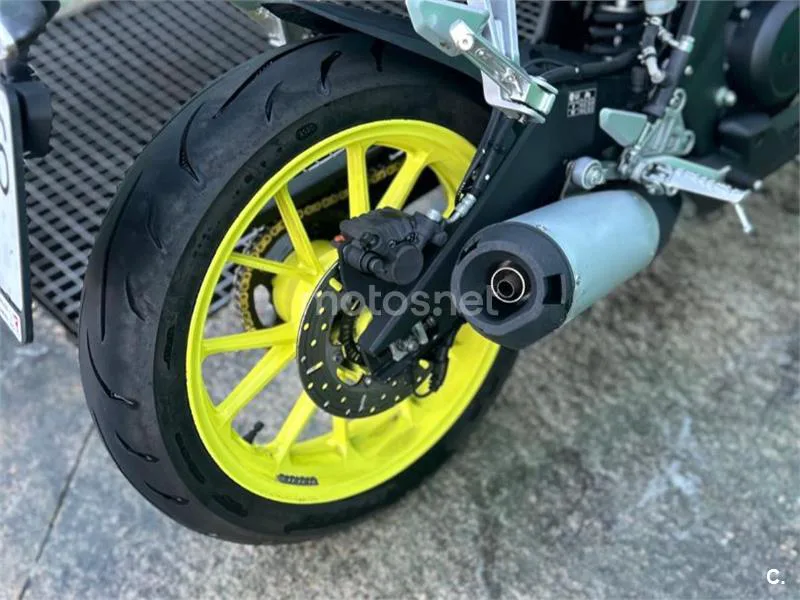Yamaha MT-125 - Vista 7