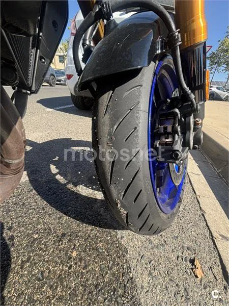 Yamaha MT-09 - Vista 3