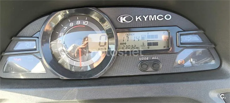 Kymco Xciting 400 - Vista 8