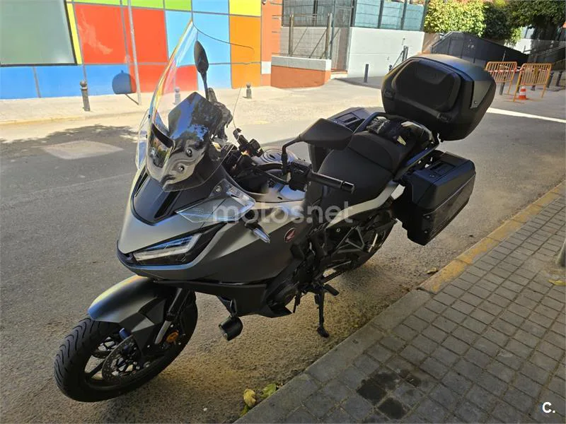 Honda NT1100 - Vista 3