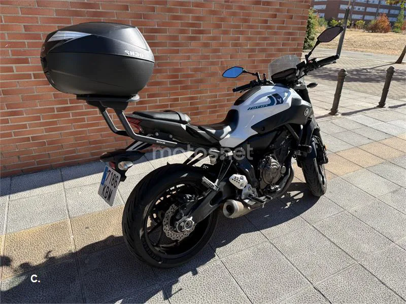 Yamaha MT-07 - Vista 5