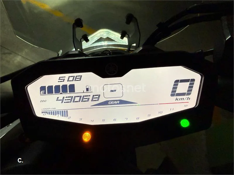 Yamaha MT-07 - Vista 8