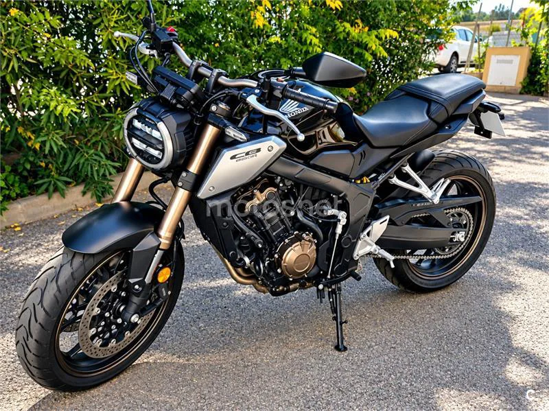 Honda CB650R - Vista 4