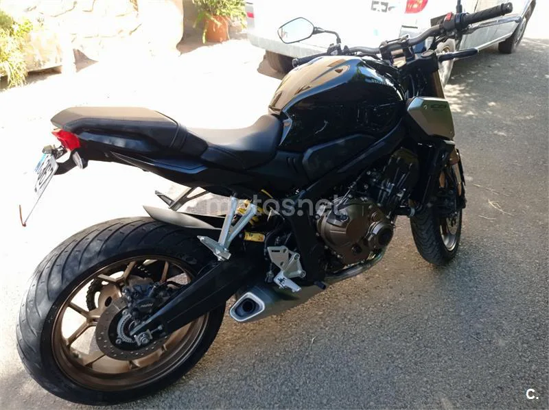 Honda CB650R - Vista 5