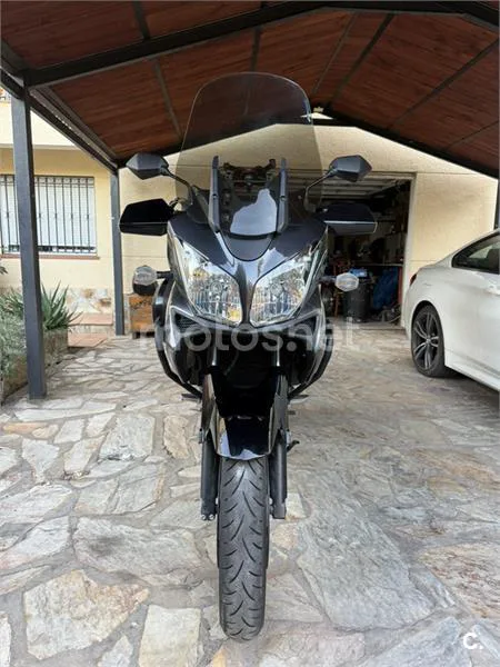 Suzuki V-Strom 1000 - Vista 5