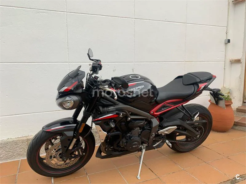 Triumph Street Triple - Vista 11