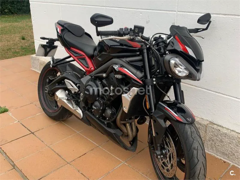 Triumph Street Triple - Vista 7