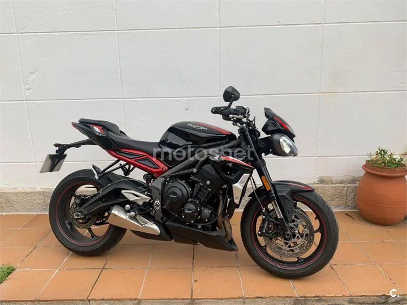 Triumph Street Triple - Vista 10