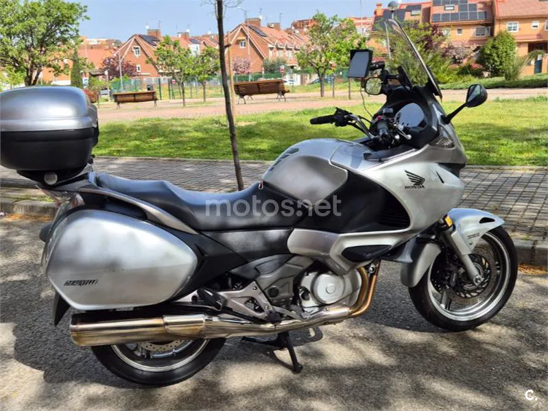 Honda NT700V Deauville - Vista 3