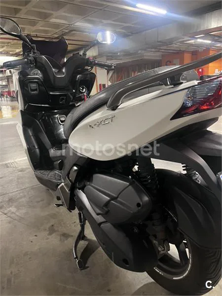 Kymco K-XCT 300i - Vista 7