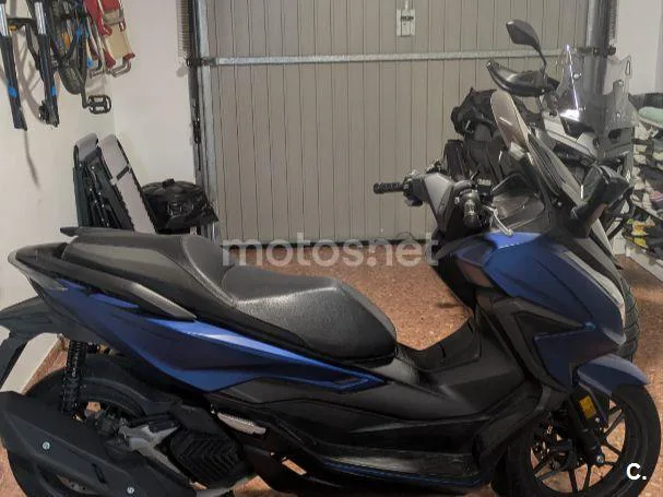 Honda Forza 125 - Vista 3