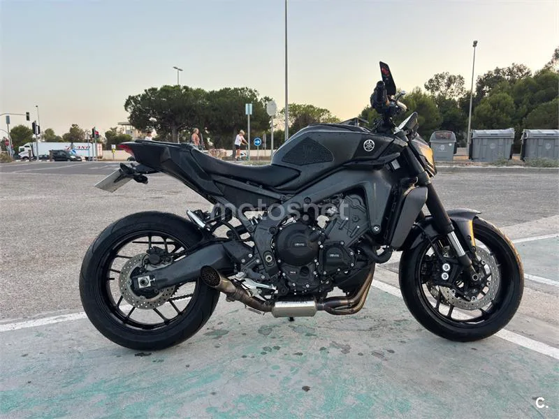 Yamaha MT-09 - Vista 6